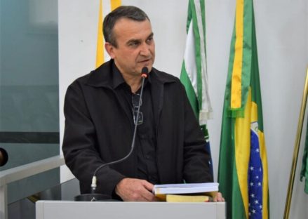 Prefeito decreta “Trabalho em Casa” para secretários e revolta população de Arapoti