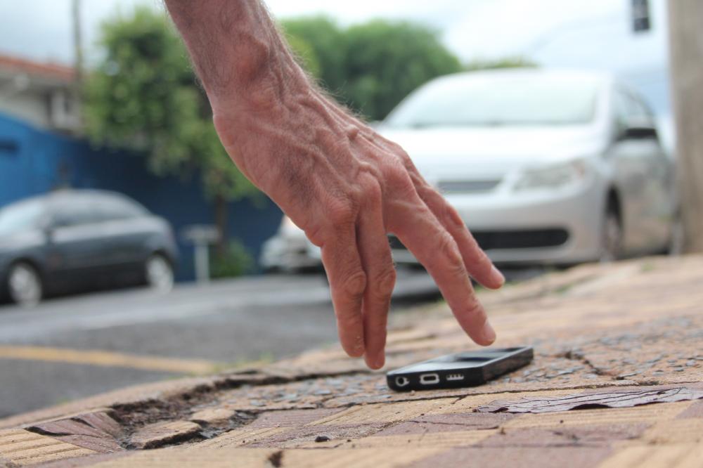Morador de rua é preso após cobrar “Resgate” para devolver celular