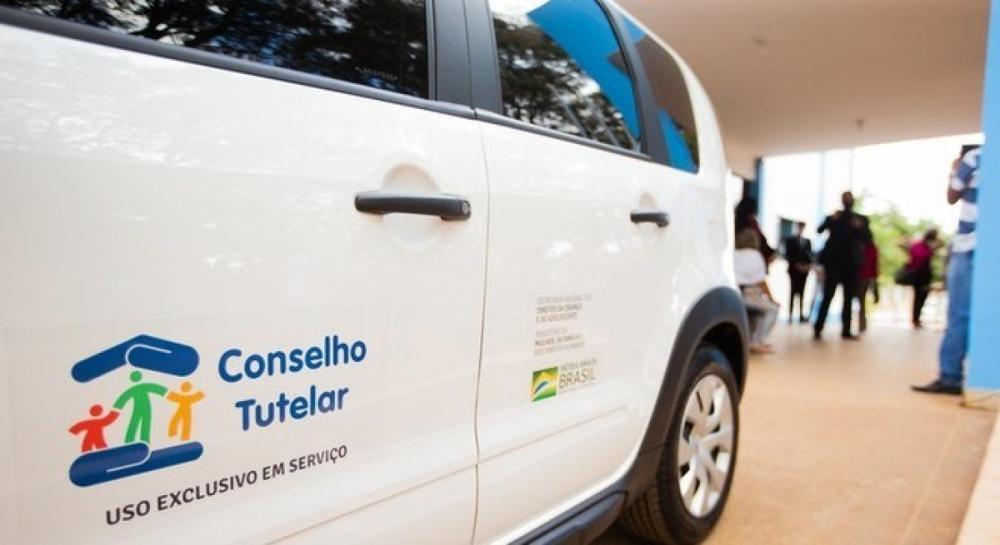 Menor é pega tentando entrar em festa com porções de cocaína e crack