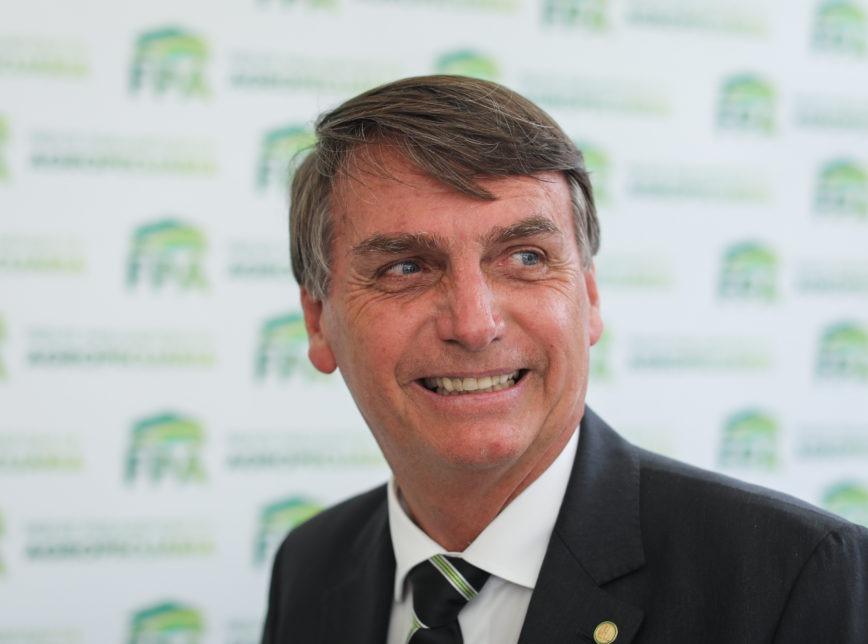 Liderando em 16 estados, Bolsonaro já tem 55% dos votos com 92% das urnas apuradas