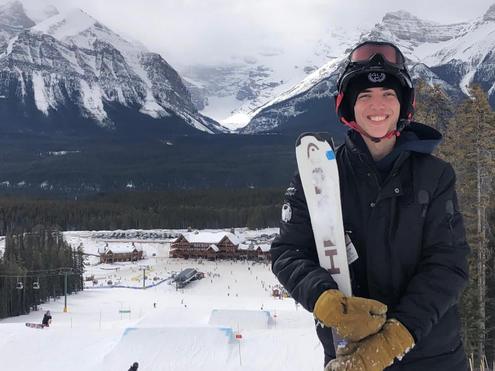 Aluno do Norte Pioneiro conta como foi experiência de intercâmbio no Canadá