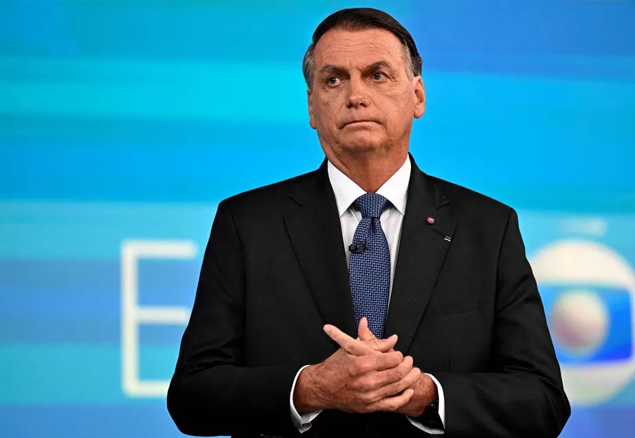 Bolsonaro conversa com ministros e é aconselhado a não contestar resultados das urnas