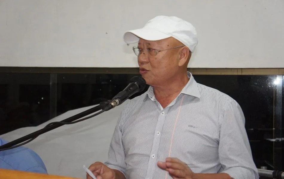 Justiça orienta prefeito de Carlópolis a não trocar terrenos por serviços