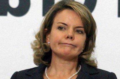 Dono da Havan quer R$ 1 milhão de indenização de Gleisi Hoffmann