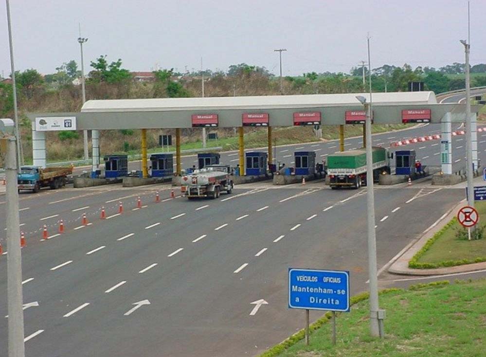 Frente Parlamentar se reúne com equipe de transição para discutir pedágio no Paraná