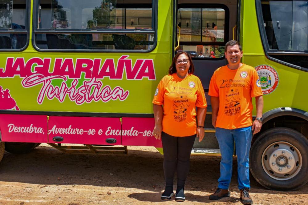 Alcione Lemos destaca investimentos em obras e turismo em Jaguariaíva