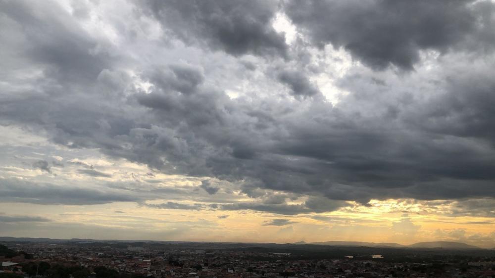 Fim de semana será de chuva e calor em Wenceslau Braz e região