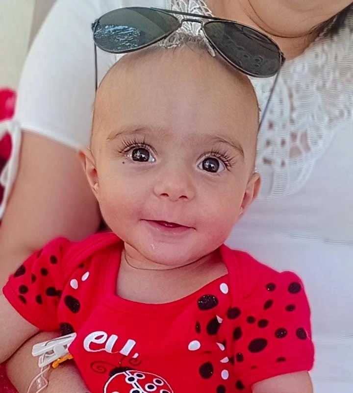 Cirurgia da Jade é um sucesso e bebê se recupera no hospital