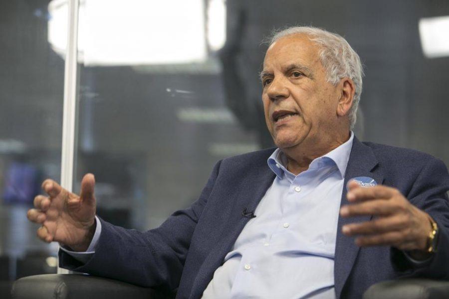 Oriovisto doa à própria campanha mais do que receberá em 8 anos de salário no Senado