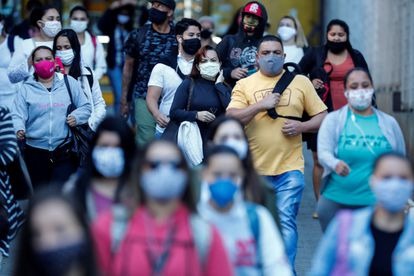 Secretaria de Saúde volta a regulamentar o uso de máscaras no Paraná