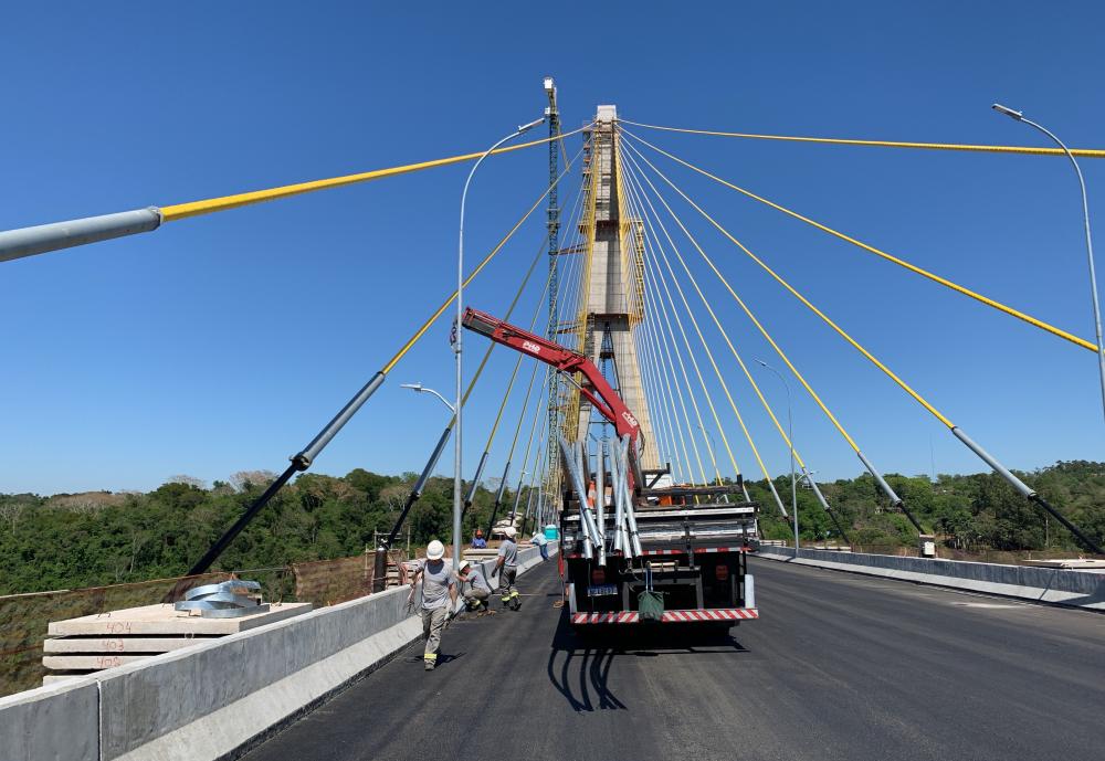 Obras na estrutura da Ponte Brasil Paraguai são concluídas