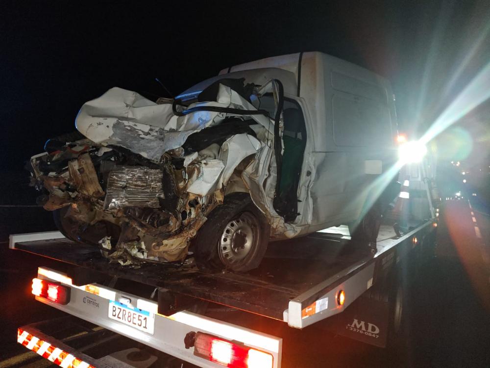 Colisão frontal mata homem em Jacarezinho