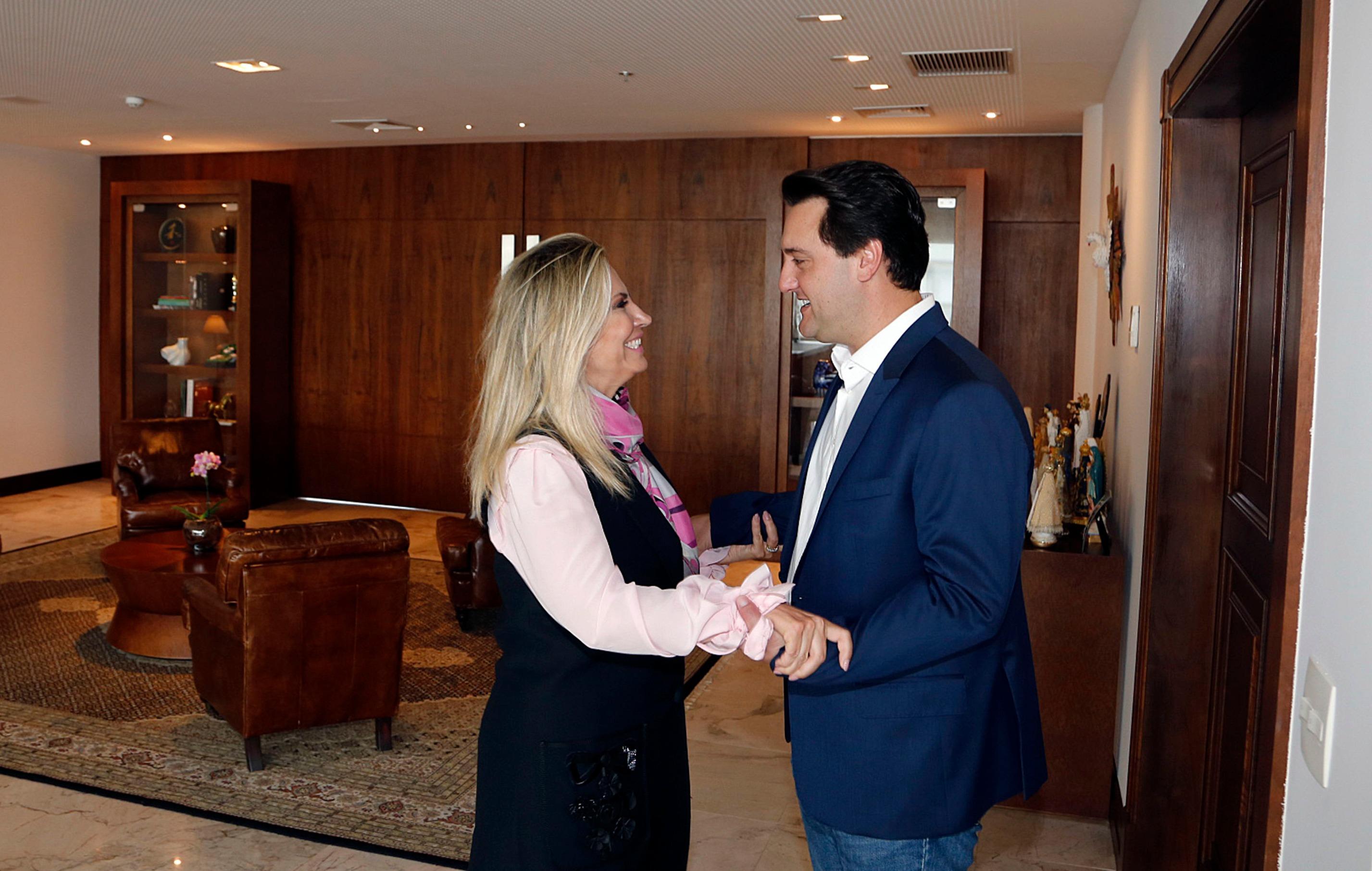 Cida Borghetti recebe governador eleito Ratinho Jr no Palácio Iguaçu