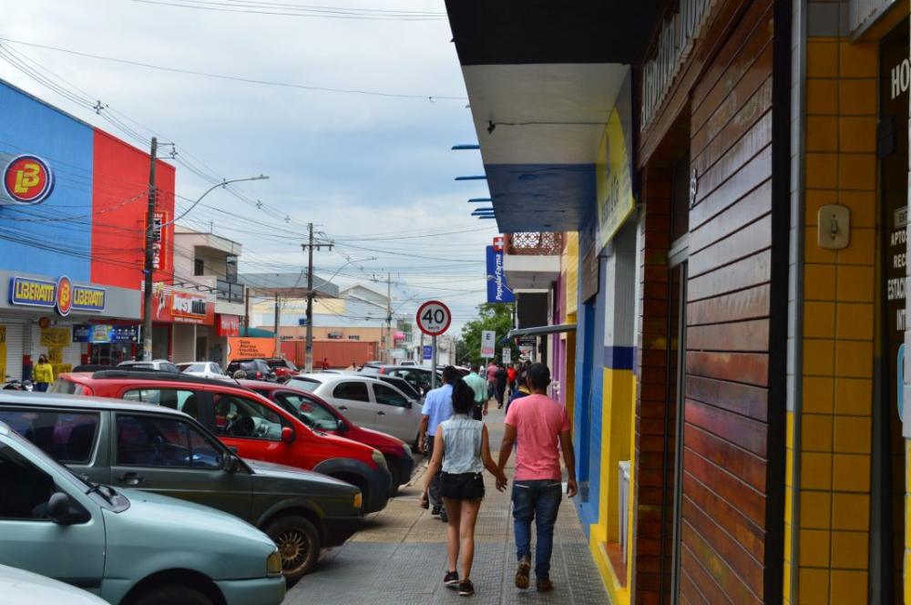 Veja como funcionará o horário comercial de fim de ano na região