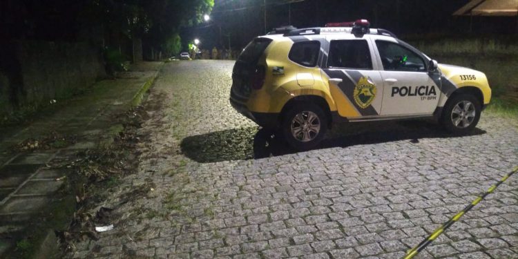 Jovem se mata após brigar com o namorado