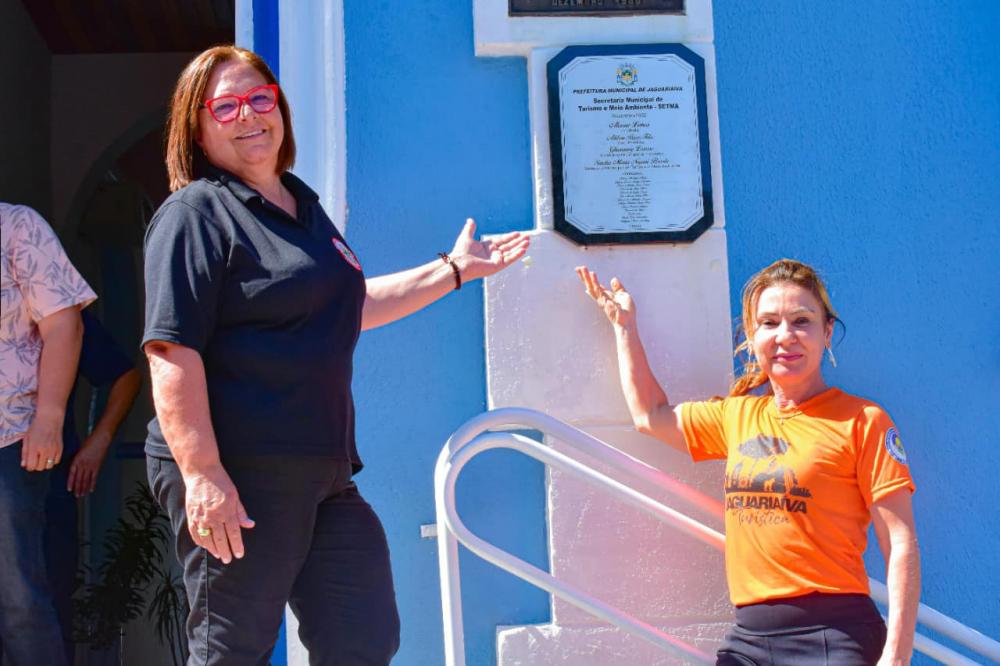 Alcione Lemos comemora restauração do prédio da Escola Izabel Branco