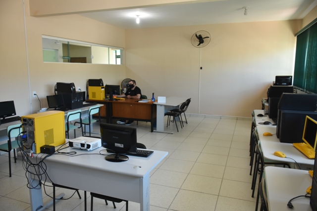 Jaguariaíva oferta curso gratuito de Informática