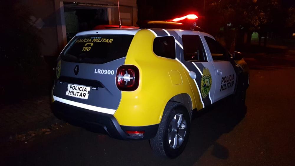 Briga entre marido e mulher acaba em mordida e tijolada