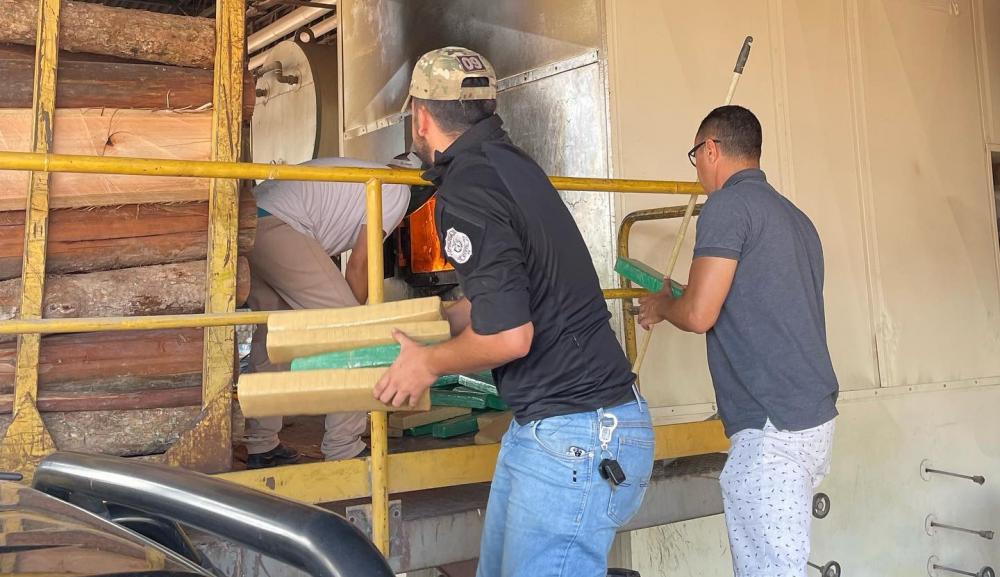 Polícia Civil de Santo Antônio da Platina incinera 710 quilos de maconha 