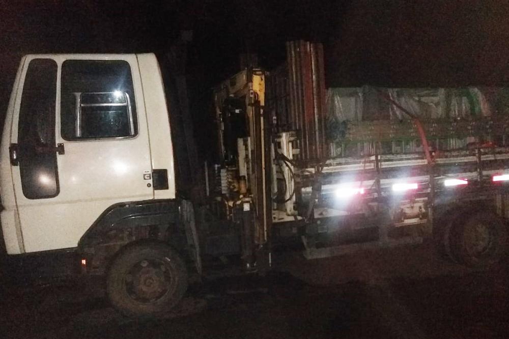 Idoso morre após ser atingido por caminhão