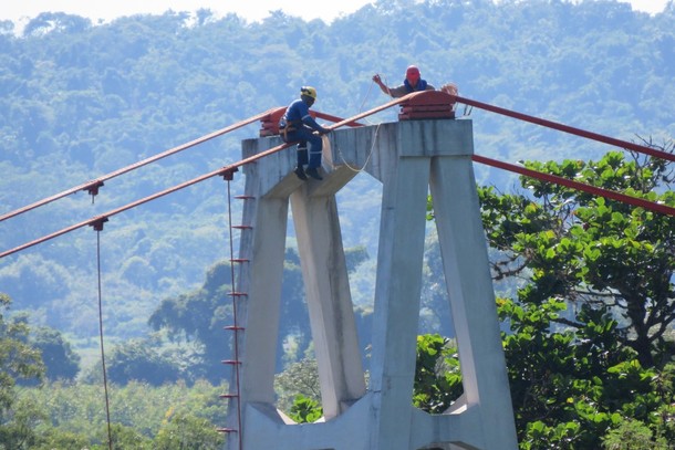 Começam as obras de recuperação da Ponte Pênsil Alves de Lima