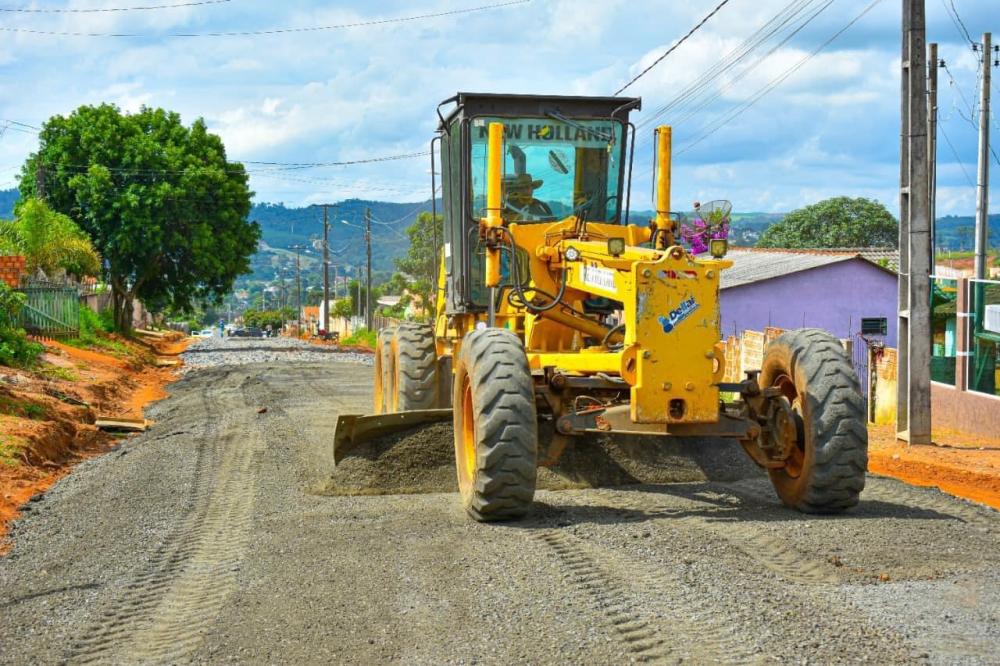 Obras no Primavera 3 em Jaguariaíva chegam a fase da pavimentação asfáltica
