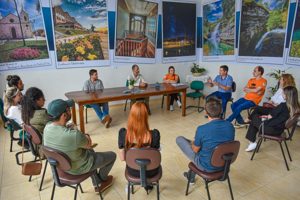 Jaguariaíva é sede de reunião para fortalecimento do turismo na região