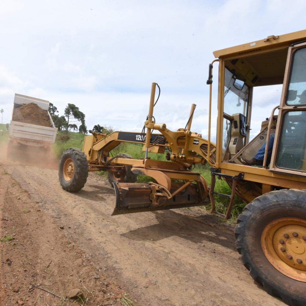 Prefeitura de Wenceslau Braz segue realizando obras na cidade e zona rural