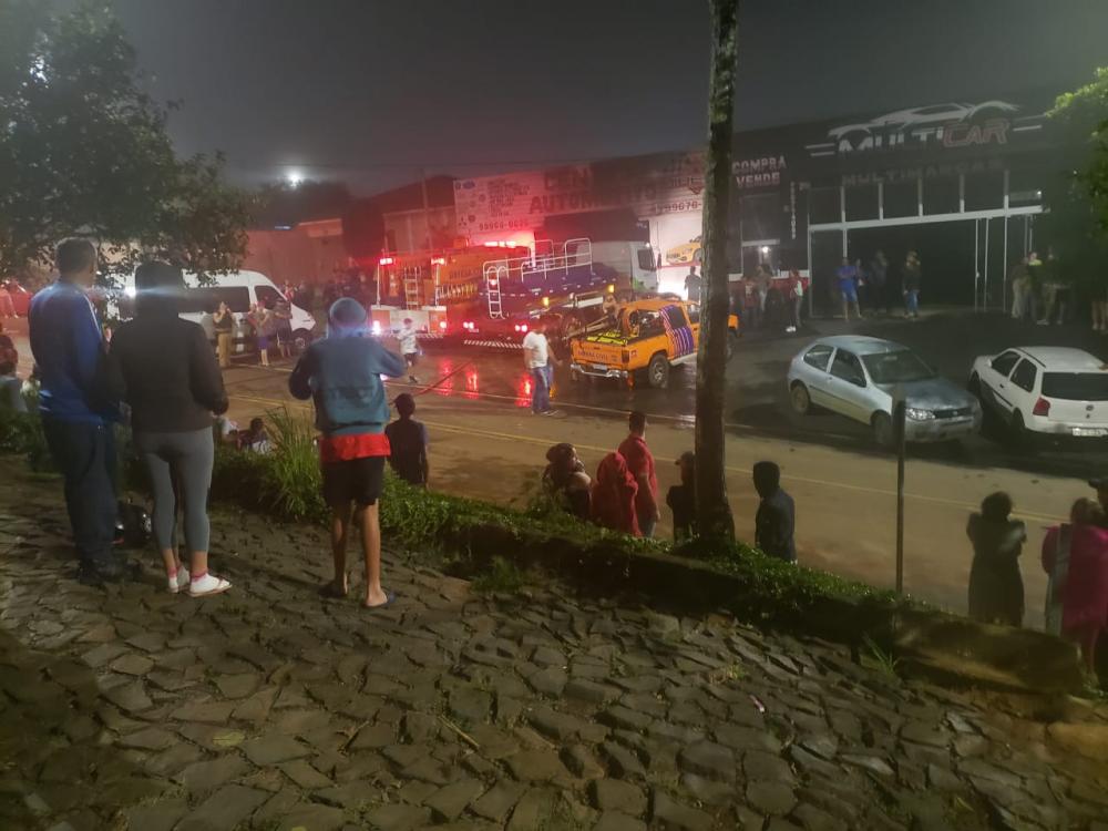 Davi Ribeiro fala pela primeira vez após incêndio destruir sua oficina