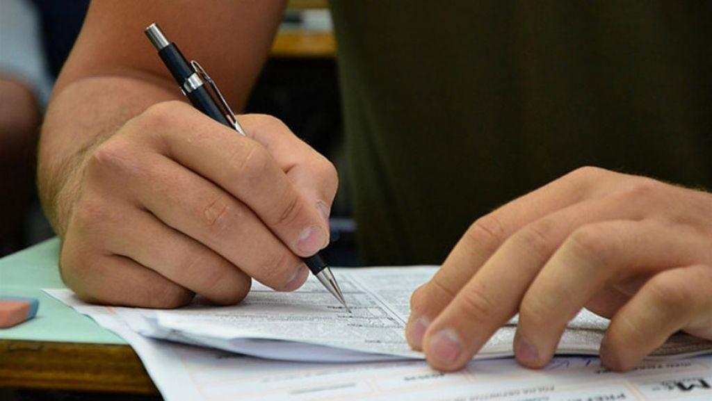 Secretaria de Educação lança editais com mais de 15 mil vagas para contratação de professores e servidores