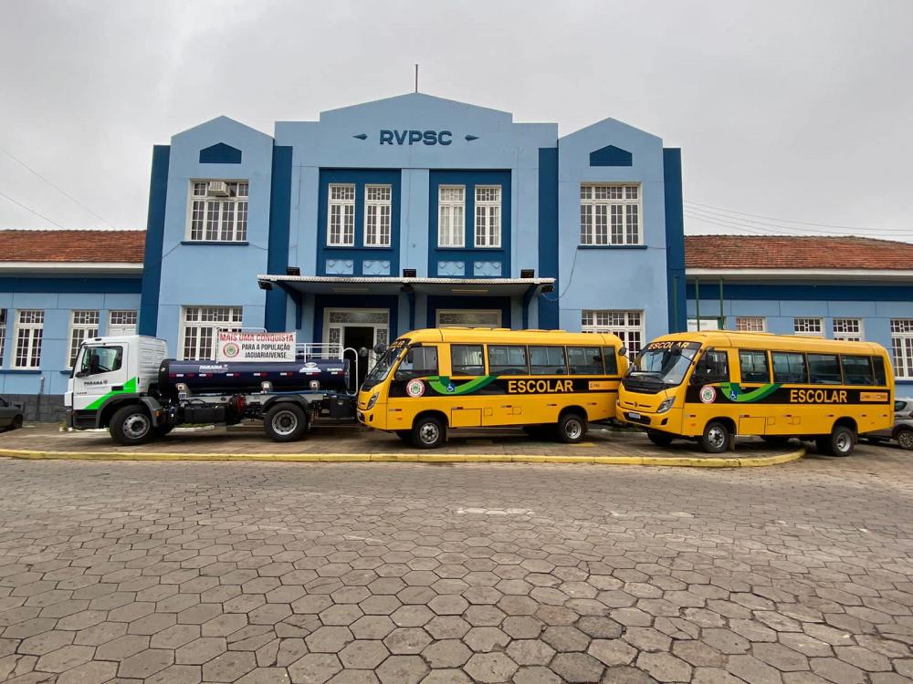 Alcione Lemos destaca renovação da frota em Jaguariaíva