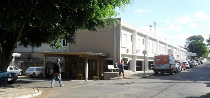 Criança de dois anos morre afogada e babá acusa família de linchamento