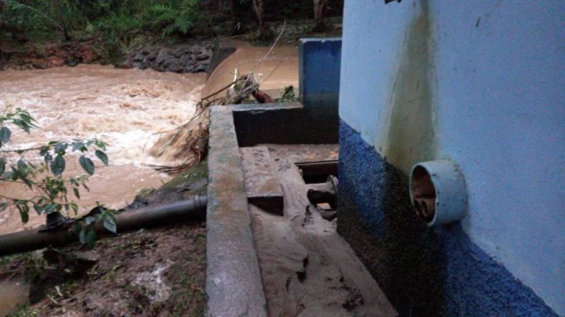 Chuva inunda área de captação e Ibaiti pode ficar sem água