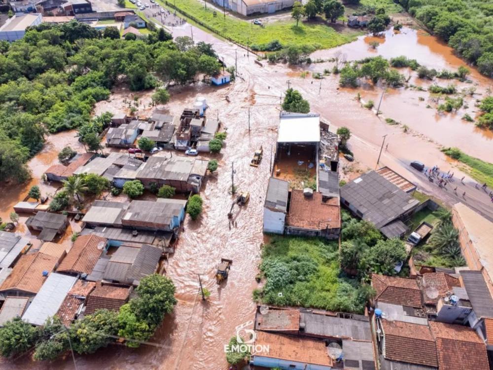 Chuva volta a castigar o Norte Pioneiro e deixa mais de 250 famílias desabrigadas