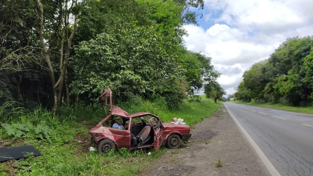 Acidente matou avó e neta na PR-092