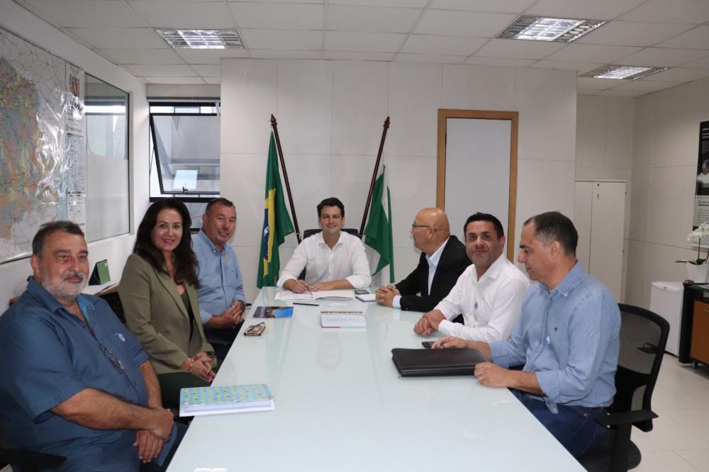 Governo do Paraná investe quase R$ 10 milhões em município do Norte Pioneiro