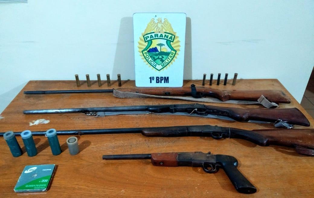 Homem é preso com várias armas após ameaçar ex-mulher
