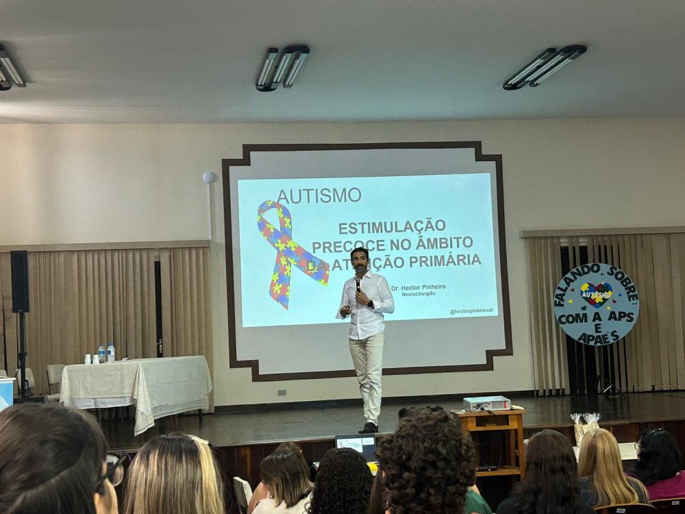 Equipe da Saúde Wenceslau Braz participa da capacitação sobre o Autismo