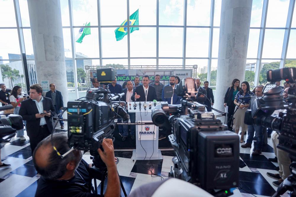 Governador anuncia pacote de ações de prevenção à violência nas escolas