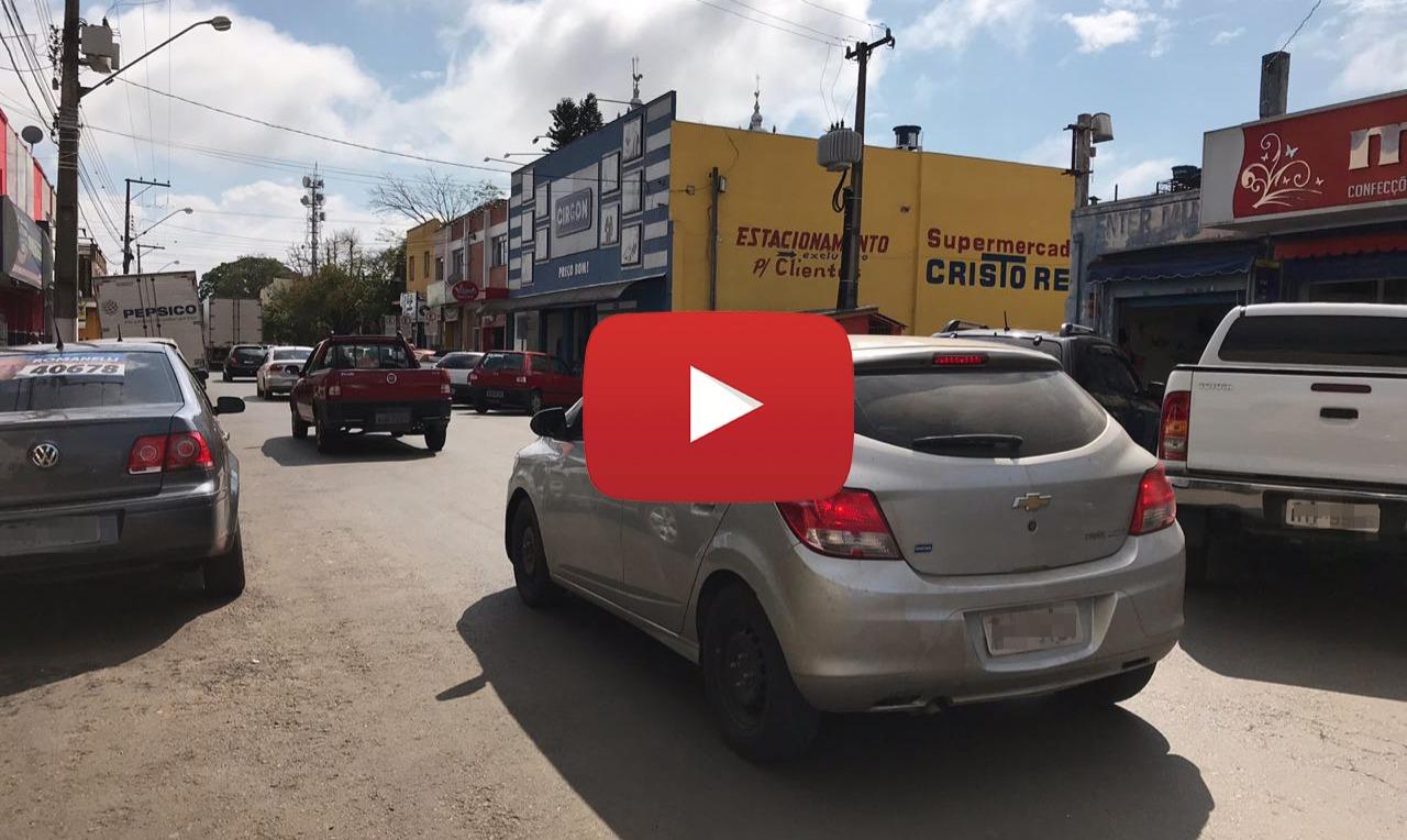 Prefeito abre espaço para população decidir futuro do trânsito na Rua Expedicionários