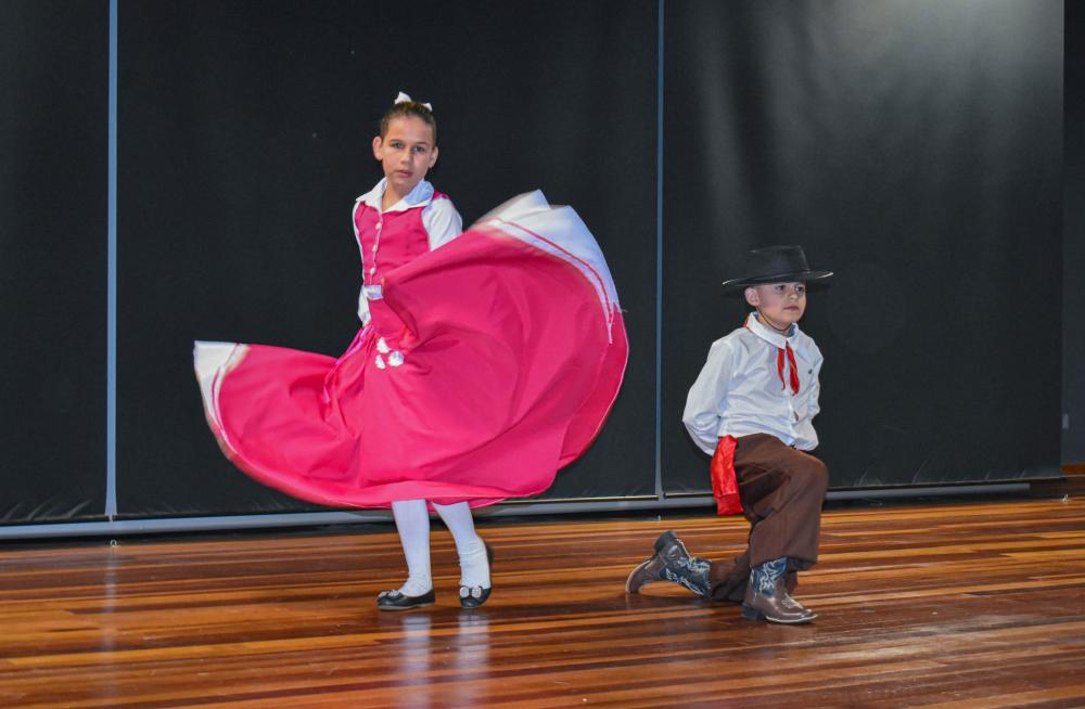 Mais de 300 pessoas celebram o Dia Municipal do Tropeiro em Jaguariaíva