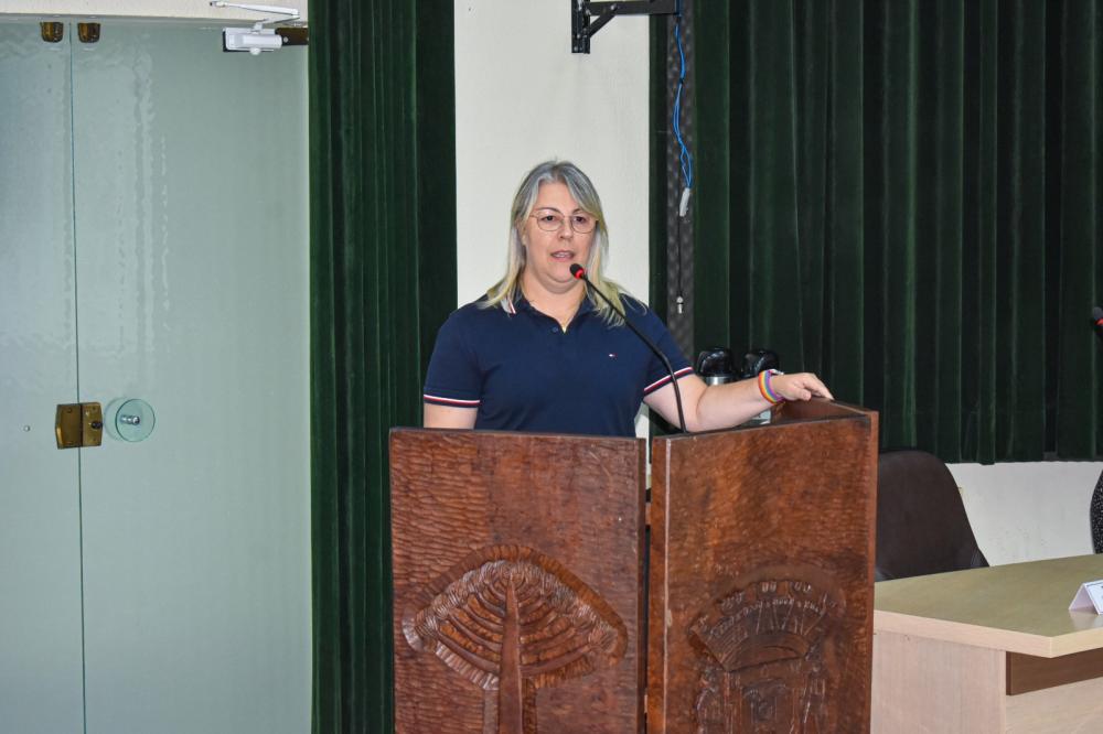 Secretários de Saúde de Jaguariaíva e Salto do Itararé recebem homenagem na Alep