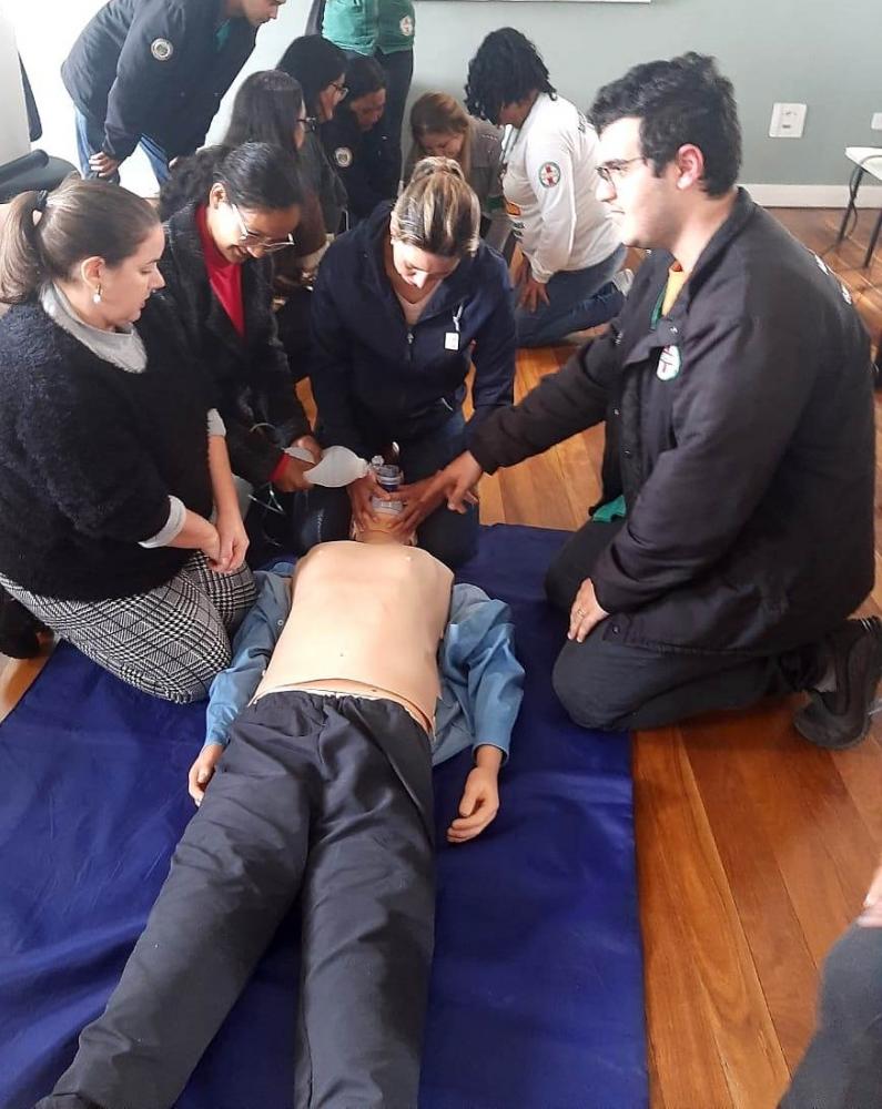 Profissionais da secretaria de Saúde participam de treinamento em Jaguariaíva