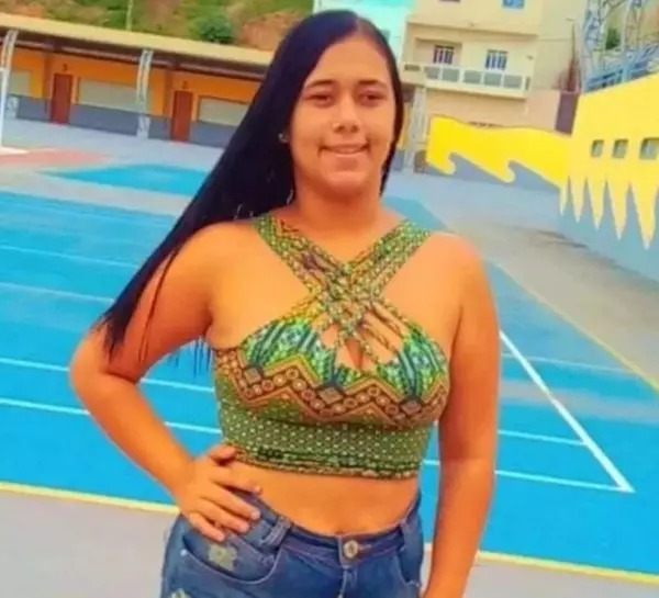 Pai mata a filha por causa do neto estar chorando