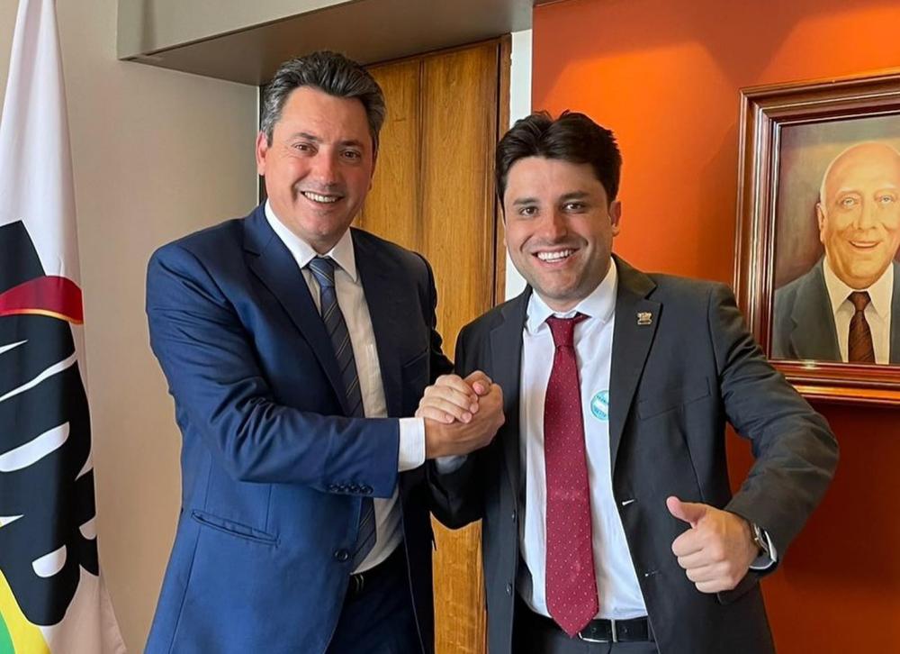 Flávio Zanrosso cumpre agenda em Brasília