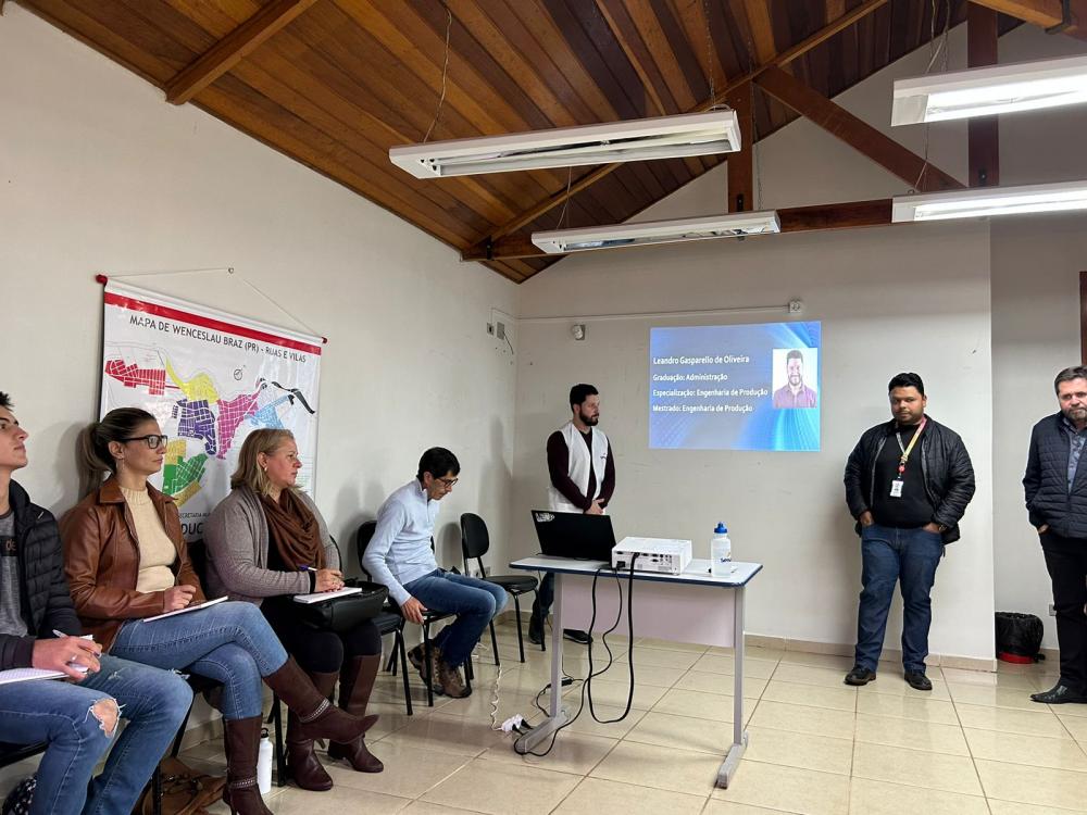 Servidores de Wenceslau Braz participam de palestra do Senac