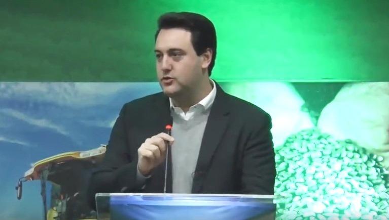 Em encontro com sindicalistas, Ratinho Jr promete manter o salário mínimo regional