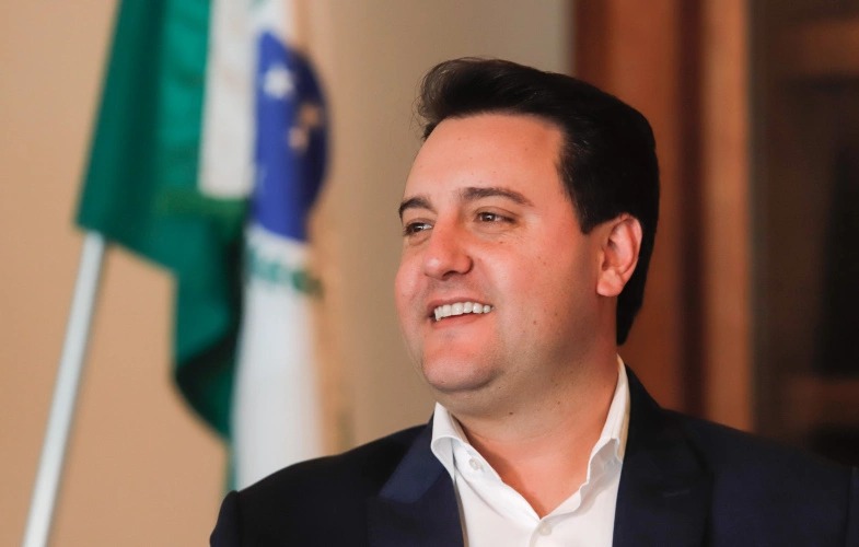 75% dos paranaenses aprovam a gestão de Ratinho Junior na saúde