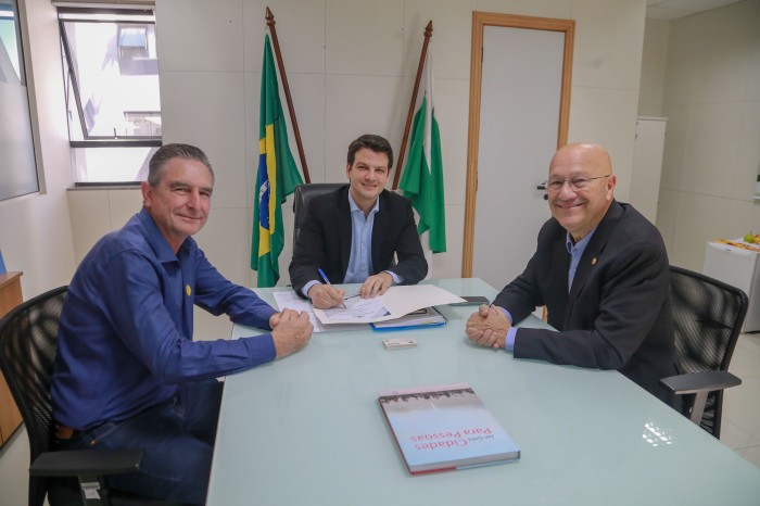 Governo do Paraná autoriza construção de escola em Jundiaí do Sul