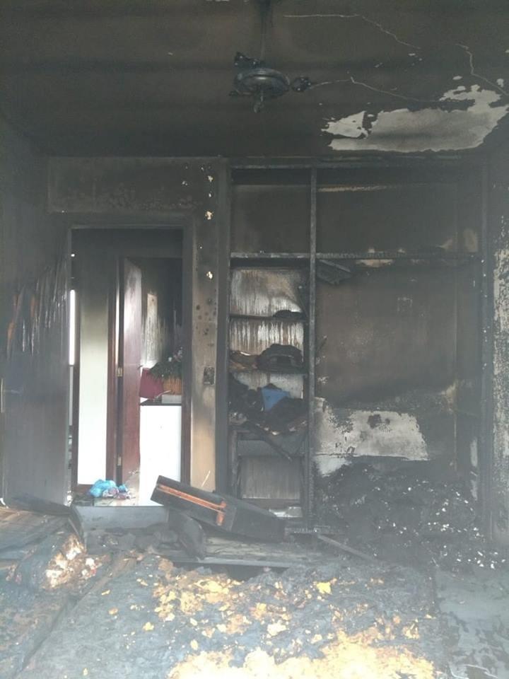 Criminosos invadem e incendeiam residência em Arapoti